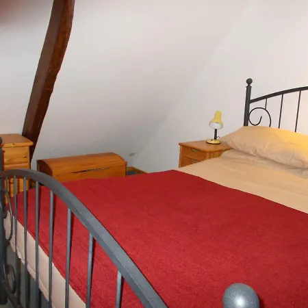 Holiday home Ti Yvon Plouguernevel